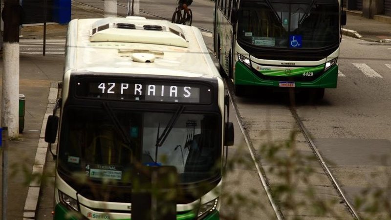 Ônibus