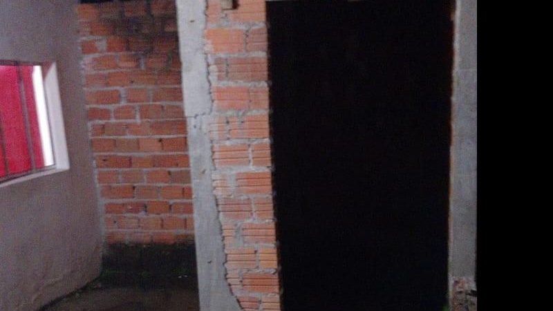 Reforma inacabada do banheiro adaptado para Izaquiel. - Arquivo Pessoal