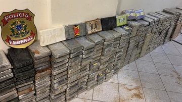 Polícia Federal encontra mais de 700 kg de cocaína em Guarujá - Divulgação/Polícia Federal
