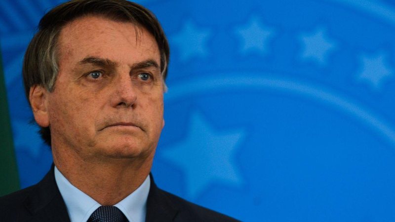 Imagem Bolsonaro sanciona lei do cadastro nacional de condenados por estupro