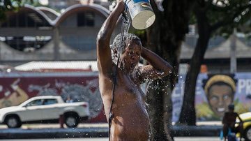 Rio atinge máxima de 43,6°C na tarde de hoje - © Fernando Frazão/Agência Brasil