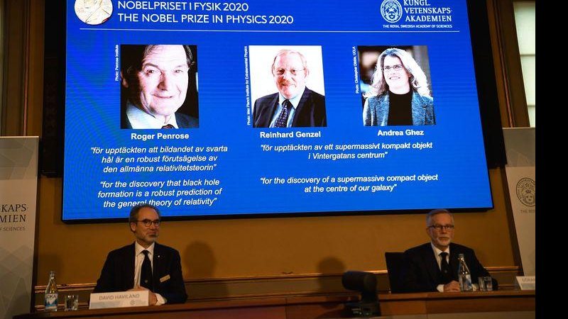 Descobertas sobre buraco negro vencem Nobel de Física - © News Agency/Fredrik Sandberg/Reuters/direitos reservados