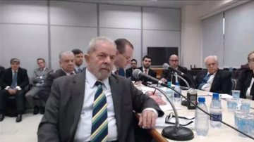 Imagem Tribunal da Lava Jato nega recurso de Lula e mantém pena de 17 anos de prisão