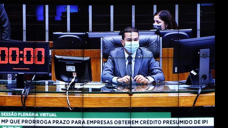 Câmara aprova crédito de R$ 20 bilhões para empresas na pandemia - © Najara Araujo/Câmara dos Deputados