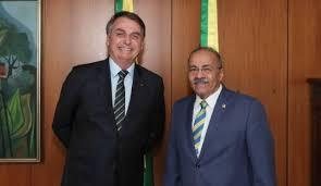 Imagem Bolsonaro comenta polêmica envolvendo Chico Rodrigues