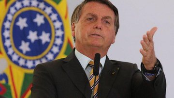 Imagem Bolsonaro fala em "pólvora" e EUA exalta força militar