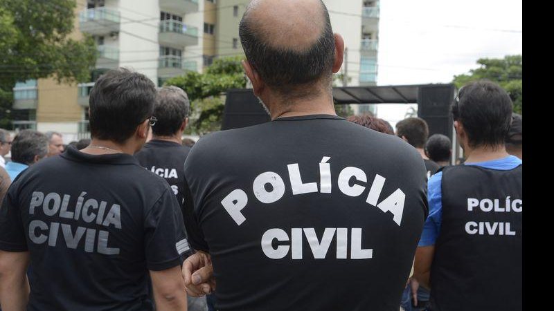 Polícia Civil desarticula quadrilha de falsos leilões de veículos - © Tânia Rêgo/Agência Brasil