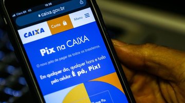 Banco Central alerta para o que é fato e fake sobre o PIX agendado, confira - Marcello Casal Jr./Agência Brasil