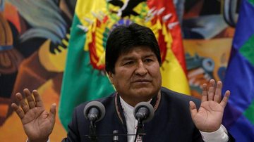 Evo Morales volta para a Bolívia após posse de presidente socialista - © REUTERS/David Mercado/Direitos Reservados
