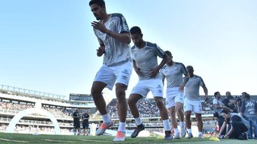 Com dúvidas na escalação do Santos, Cuca busca surpreender Grêmio de Renato Gaúcho - Ivan Storti / Santos FC