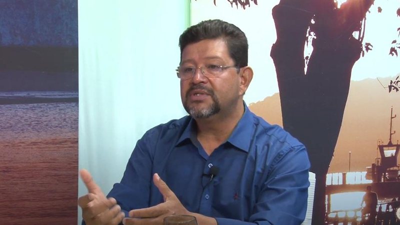 Imagem Entrevista com Eduardo Pereira