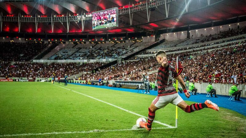 Por lesão no joelho esquerdo, Thiago Maia será operado neste sábado - Alexandre Vidal / CR Flamengo