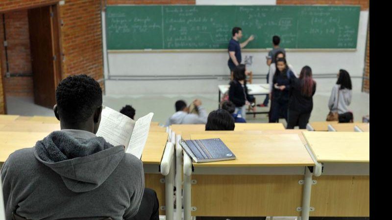 Observatório reúne dados sobre ensino de inglês no Brasil - © Arquivo Agência Brasil