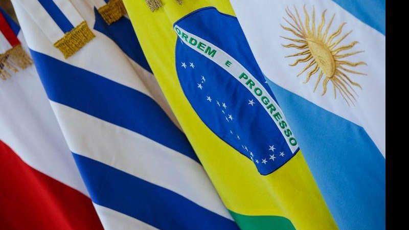 Mercosul adia novamente a revisão da Tarifa Externa Comum - © Isac Nóbrega/PR