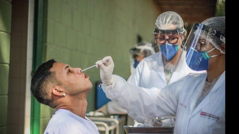 Covid-19: Brasil tem 173,8 mil mortes e 6,38 milhões de casos - © David Oliveira/Guarani FC/Direitos Reservados