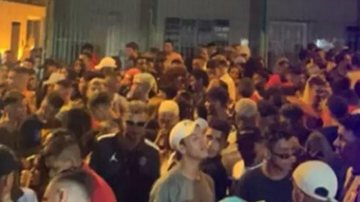 Baile funk de Natal: evento reúne centenas de jovens em Santos - Reprodução