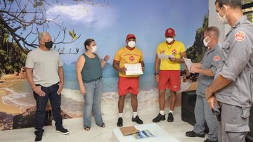 Pai de Pedro Bento também, cabo Bento, também foi homenageado - Divulgação/Prefeitura de Ubatuba