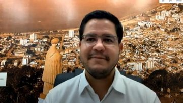 Imagem Entrevista com Aguilar Júnior