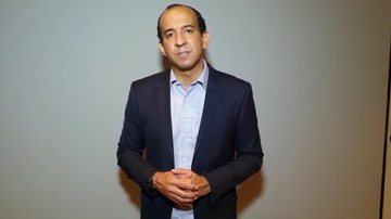 "Da forma como foi proposta [fase vermelha] fica inviável aqui na Baixada Santista" disse Paulo Barbosa, Prefeito de Santos e Presidente de conselho que reúne as nove cidades da Baixada Santista - Foto: Reprodução / Prefeitura de Santos