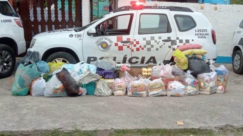 Mãe tira os filhos de casa e põe fogo na residência em Itanhaém - Reprodução/Top Litoral