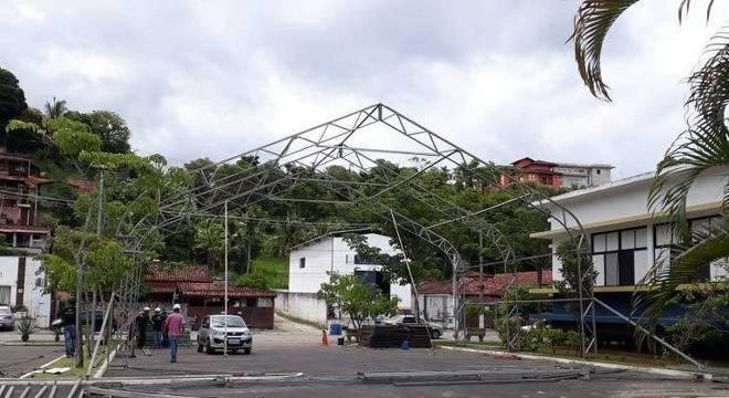 Imagem Prefeitura de Ilhabela paralisa construção de hospital de campanha
