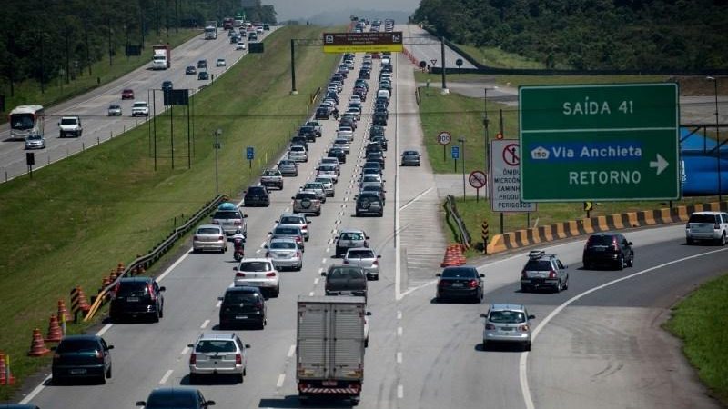 Imagem Sistema Anchieta-Imigrantes apresenta lentidão na chegada à capital