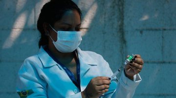 OMS: Covax enviará vacinas para 3% dos países pobres no 1º semestre - © Tânia Rêgo/Agência Brasil