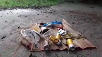 Monitor ambiental denuncia lixo deixado no rio Jaguareguava - Reprodução