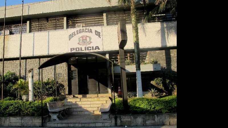 Imagem Guarujá (SP) | Preso em flagrante após roubar clinica tenta justificar: “dificuldades financeiras”