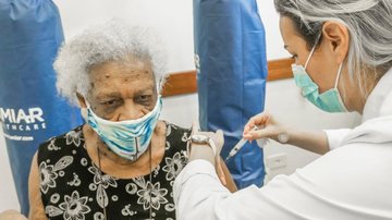 Prefeitura de Bertioga prorroga vacinação em idosos com 85 anos ou mais - Divulgação/PMB