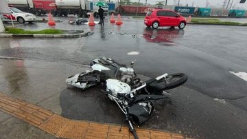Em cinco dias três pessoas morreram em acidentes com motocicletas no Guarujá, SP Moto estraçalhada, Guarujá Moto acidente - Foto: Rogério Soares / AT