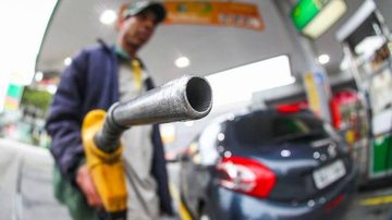 Imagem Gasolina chega a R$ 5,44 o litro no Litoral Norte
