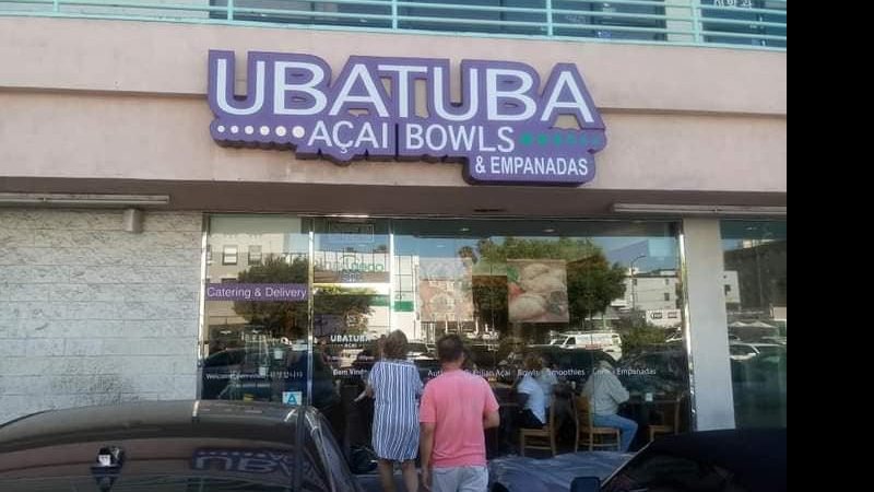 Loja de açaí em Los Angeles, homenageia Ubatuba