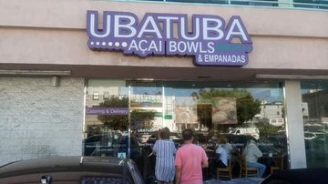 Loja de açaí em Los Angeles, homenageia Ubatuba
