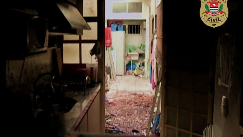 A Polícia Civil encerrou IP e indiciou o pai pelo homicídio de 3 irmãos, num incêndio, em Poá