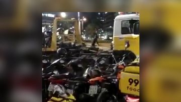 Prefeitura rebate e informa 99 vagas para motos no entorno da praça e adjacências - Divulgação