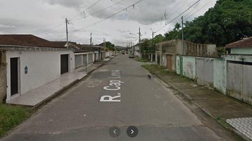Acusados foram localizados no distrito Vicente de Carvalho, 40km distante do local do crime - Reprodução/ Google Street View