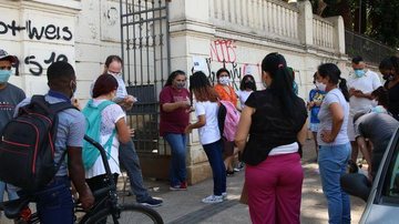 SP: Sindicato confirma quase 2 mil casos de covid-19 em rede de ensino - © Rovena Rosa/Agência Brasil