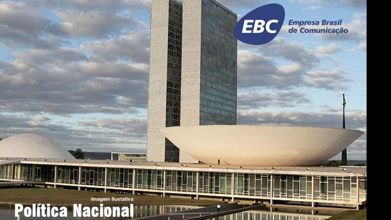 Relator pede arquivamento de processo contra Eduardo Bolsonaro