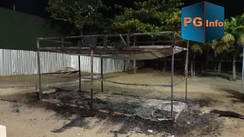 Homem que incendiou banheiro público em Praia Grande é identificado e detido pela GCM - Facebook/PGInfo