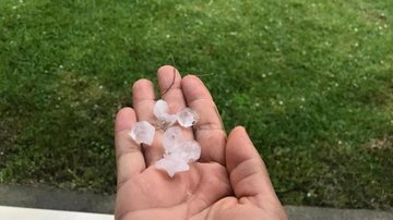 Moradores de São Sebastião registraram chuva de granizo na cidade - Foto: Divulgação