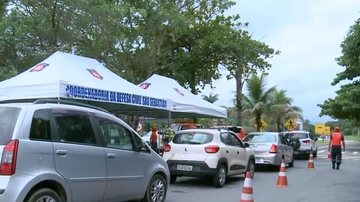 Com filas de até 4h, barreira sanitária em São Sebastião identifica 84 turistas com Covid - Divulgação/Prefeitura de São Sebastião