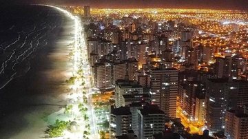 Vítima foi socorrida e não corre perigo Marceneiro é atingido no tórax por tiro misterioso em Praia Grande (SP) - Imagem: Reprodução / web