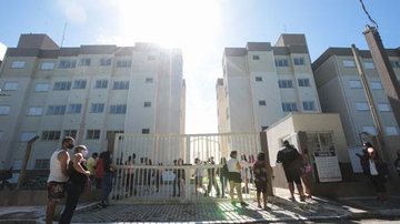 Entrega do Conjunto Habitacional Imperador Nova empresa passa a colaborar com o sonho da casa própria de famílias de Praia Grande - Reprodução/Prefeitura de Praia Grande
