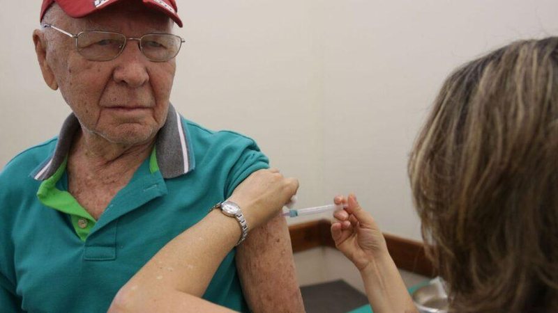Segunda etapa da campanha de vacinação contra gripe começa hoje - © Antonio Cruz/ Agência Brasil
