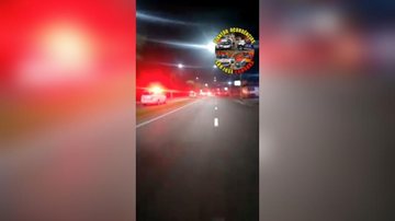 Motocliclista flagra perseguição policial em São José dos Campos | Vídeo - Reprodução/Facebook
