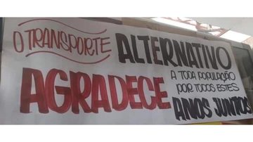 Os rodoviários lamentaram o encerramento das atividades de 24 anos prestando serviços aos Cubatenses Chega ao fim o transporte alternativo de Cubatão - Foto: Divulgação