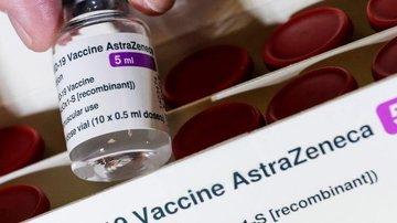 Dose da vacina AstraZeneca/Oxford, produzida pela Fiocruz - Foto: REUTERS/Hannibal Hanschke