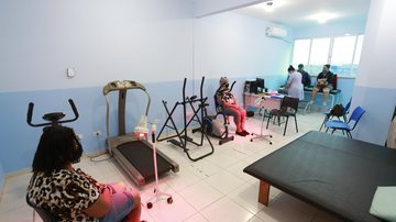 Guarujá realiza fisioterapia respiratória e neurológica em pacientes com sequelas da covid - Foto: Diego Marchi/Imprensa Guarujá