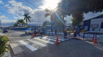 Bairros de Praia Grande recebem melhoria na sinalização viária - Prefeitura de Praia Grande